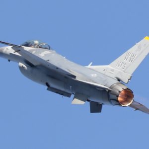 アメリカ空軍戦闘機F-16